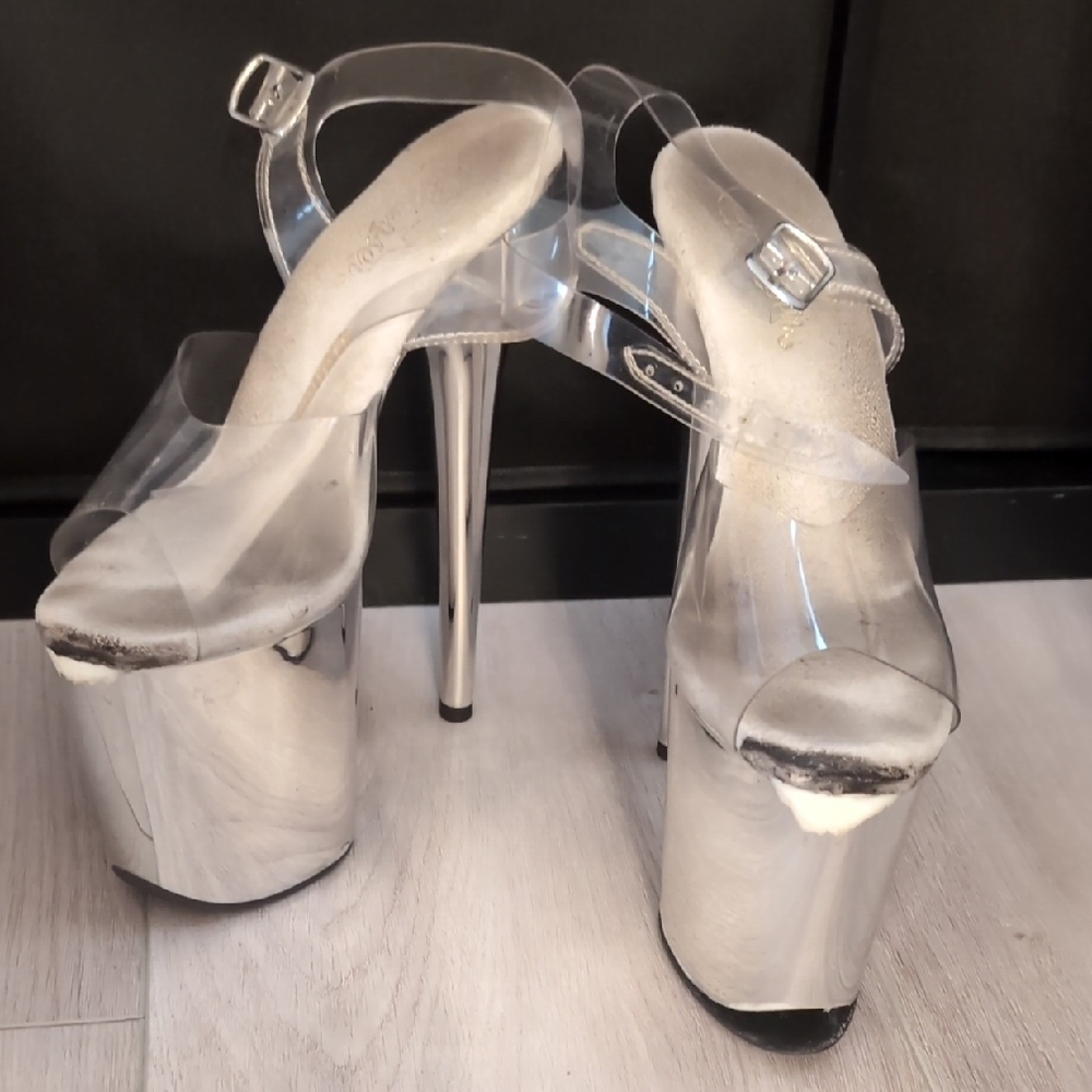 Extreme Wear Pleaser Heels 💛